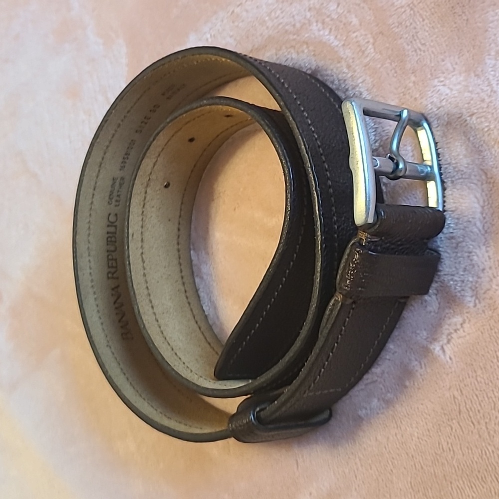 Banana Republic Genuine Leather Belt Size 30 Made in Italy